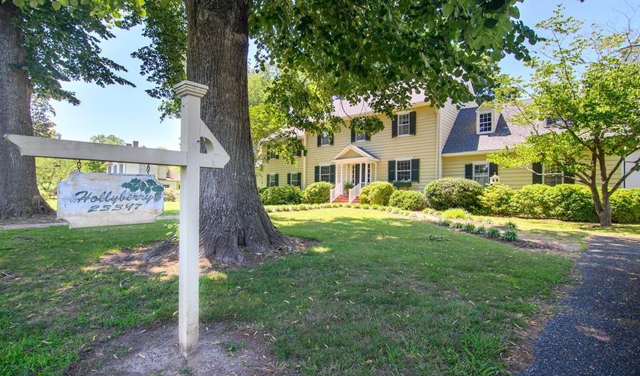 23347 BACK St, Accomac, VA 23301 - 6 Beds, 4 Bath