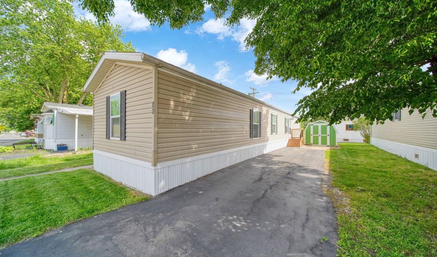 80 Sterling, Adrian, MI 49221 - 3 Beds, 2 Bath
