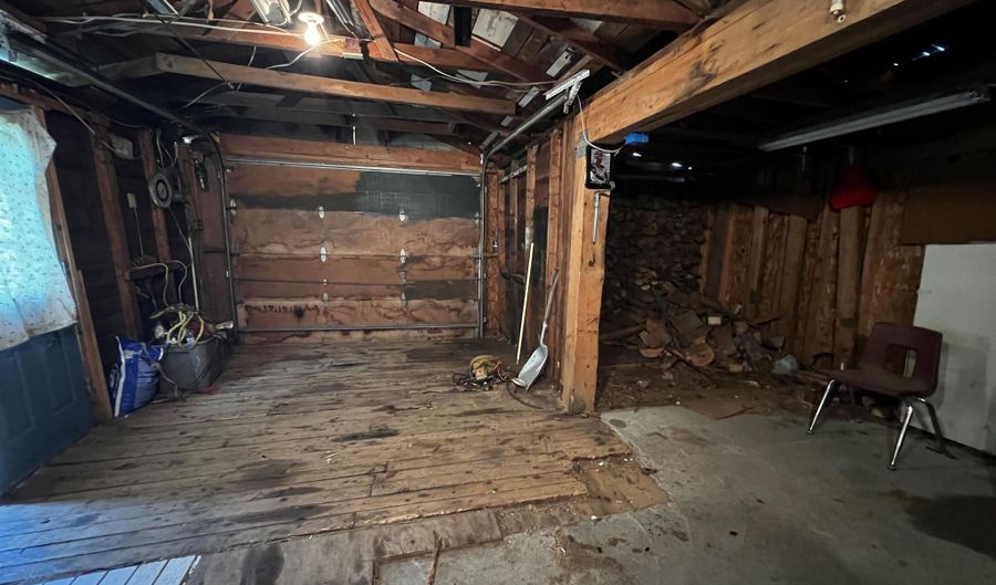 351 Owl St, Campton, NH 03223 - 2 Beds, 1 Bath