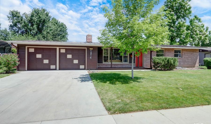 1814 W Suncrest Dr, Boise, ID 83705 - 5 Beds, 2 Bath