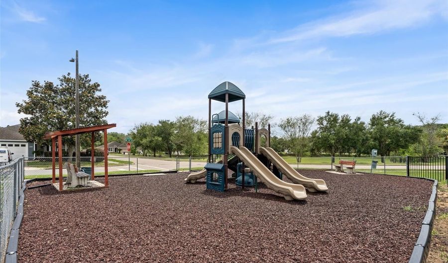 12692 NW 162ND Dr, Alachua, FL 32615 - 3 Beds, 2 Bath