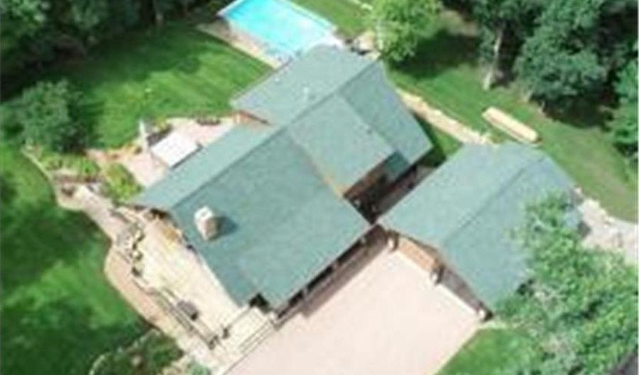 20578 317th St, Albany, MN 56310 - 3 Beds, 5 Bath