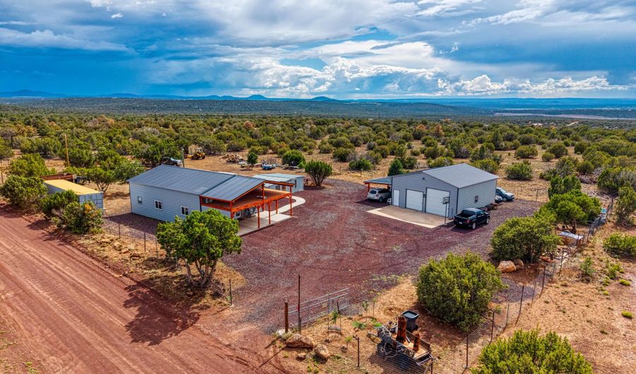 97 Burns Rd, Concho, AZ 85924 - 4 Beds, 2 Bath