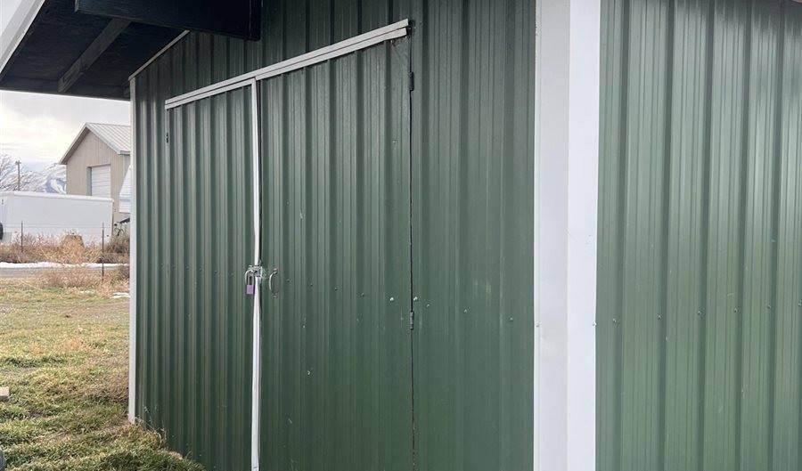 1100 Skyline Blvd, Battle Mountain, NV 89820 - 3 Beds, 2 Bath