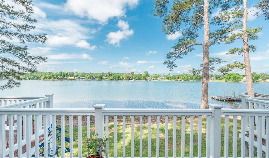 115 Lakeview Pt, Batesburg Leesville, SC 29070 - 3 Beds, 3 Bath