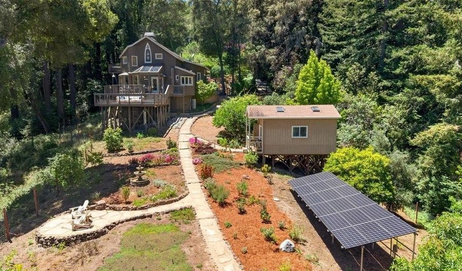 2030 Sparrow Valley Rd, Aptos, CA 95003 - 3 Beds, 2 Bath