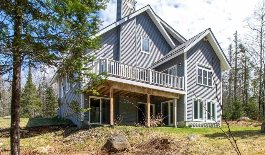 1559 Pinkham Rd, Burke, VT 05832 - 3 Beds, 2 Bath