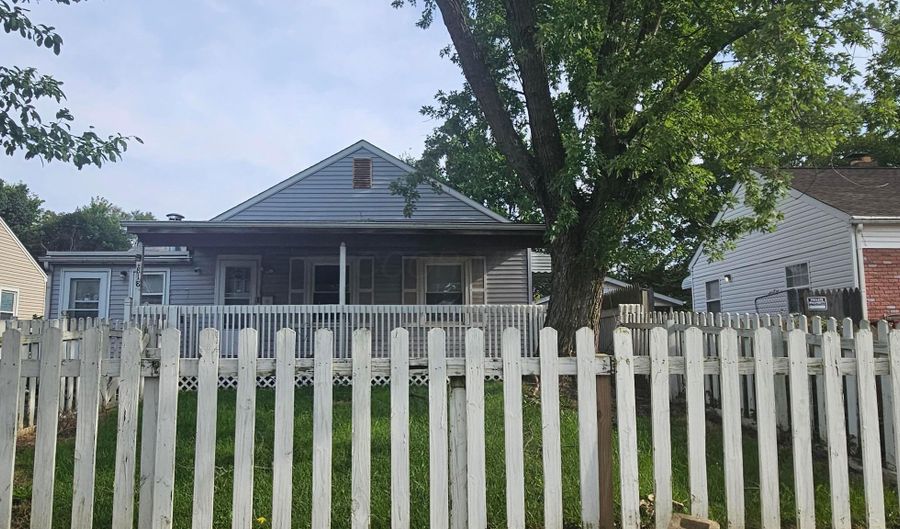 818 E Weber Rd, Columbus, OH 43211 - 3 Beds, 1 Bath