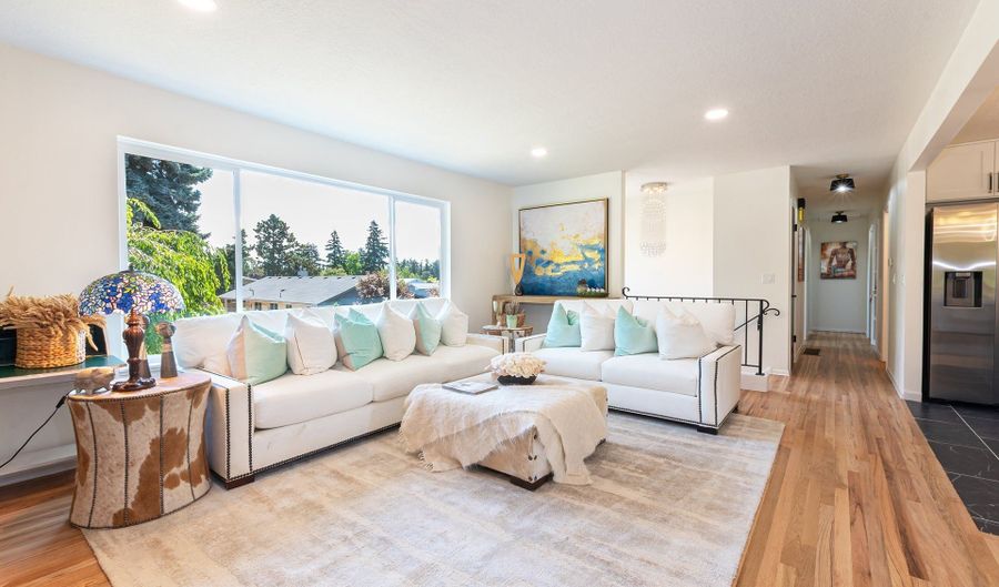 2855 SW 118TH Ave, Beaverton, OR 97005 - 4 Beds, 3 Bath