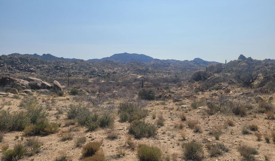 0 S Date Creek Rd, Congress, AZ 85332 - 0 Beds, 0 Bath