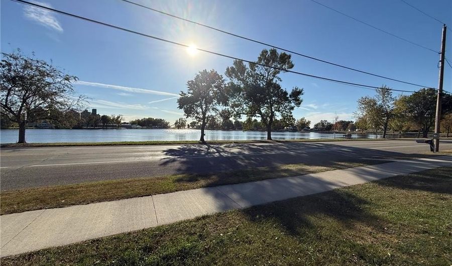 146 Washington Ave, Alden, MN 56009 - 2 Beds, 3 Bath