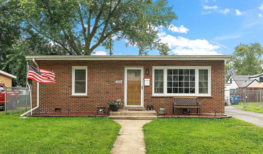 11534 S LEE Rd, Alsip, IL 60803 - 2 Beds, 1 Bath