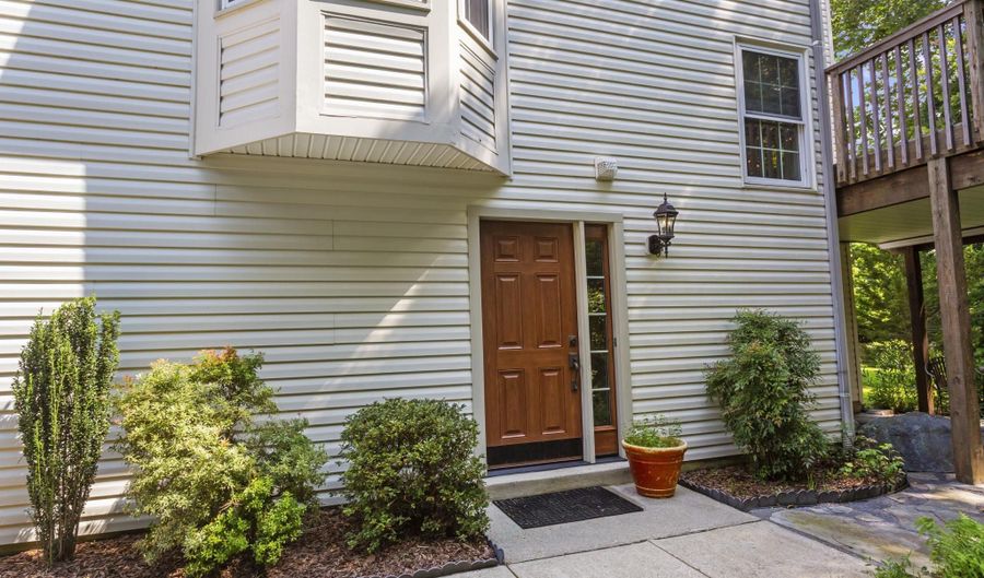 642 BAYSTONE Ct, Annapolis, MD 21409 - 3 Beds, 4 Bath