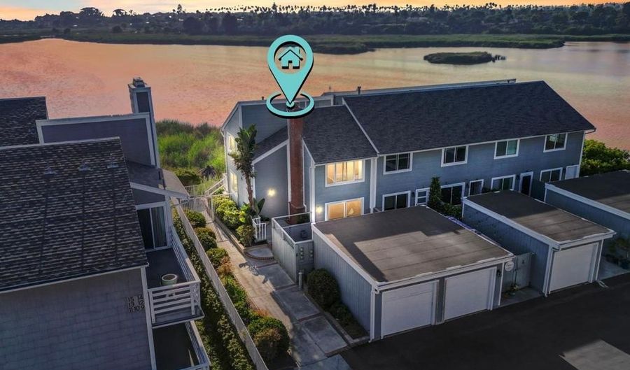 2525 Jefferson St K, Carlsbad, CA 92008 - 2 Beds, 3 Bath
