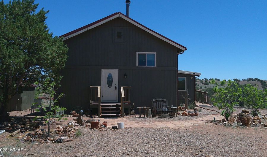 30 N9220, Concho, AZ 85924 - 4 Beds, 2 Bath
