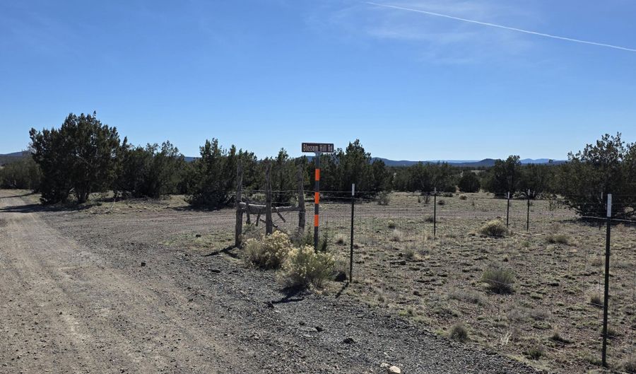 Tanner Rd lot 8B, Ash Fork, AZ 86320 - 0 Beds, 0 Bath