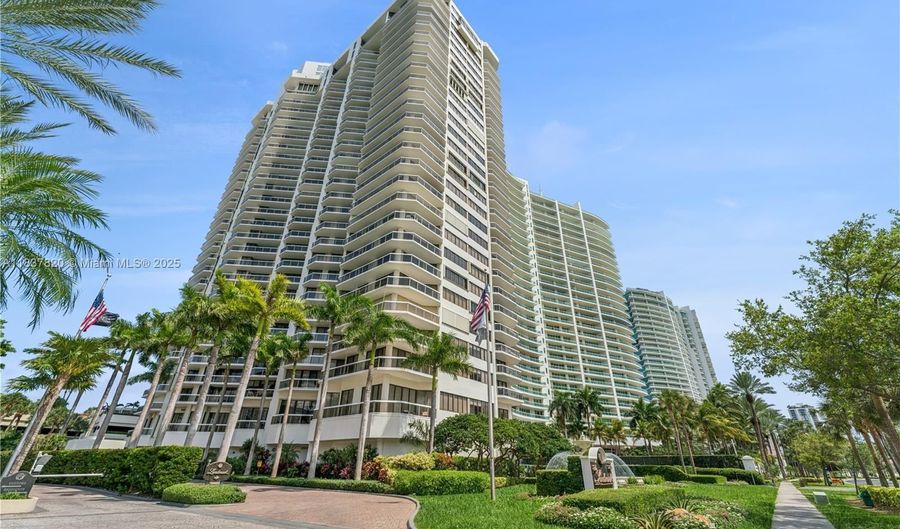 20185 E Country Club Dr 505, Aventura, FL 33180 - 2 Beds, 2 Bath