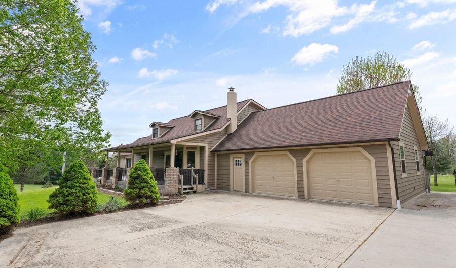 2377 Hardscrabble Rd, Alexandria, OH 43001 - 4 Beds, 3 Bath