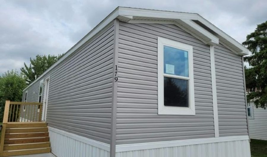 179 QUARRY HILL Ests 179, Akron, NY 14001 - 3 Beds, 2 Bath