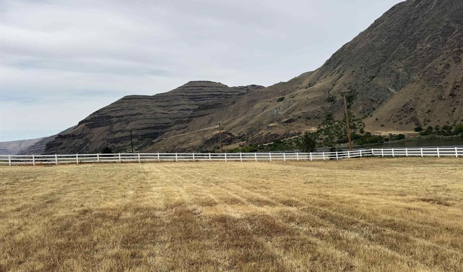 Snake River Road, Asotin, WA 99402 - 0 Beds, 0 Bath