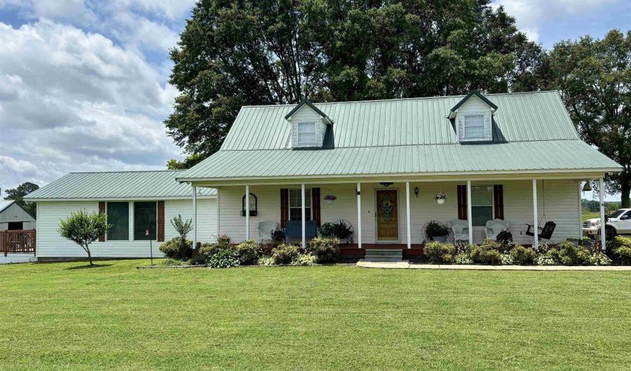 3305 Hustleville Rd, Albertville, AL 35951 - 3 Beds, 3 Bath