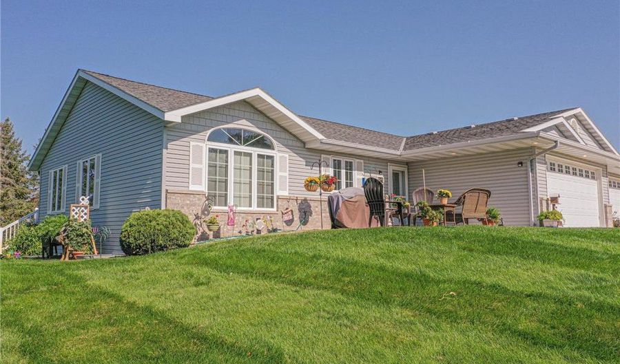 913 Anderson Way, Alexandria, MN 56308 - 4 Beds, 3 Bath