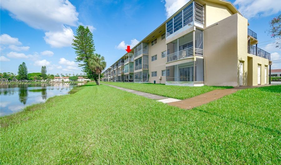 2880 NE 203rd St 34B, Aventura, FL 33180 - 1 Beds, 1 Bath