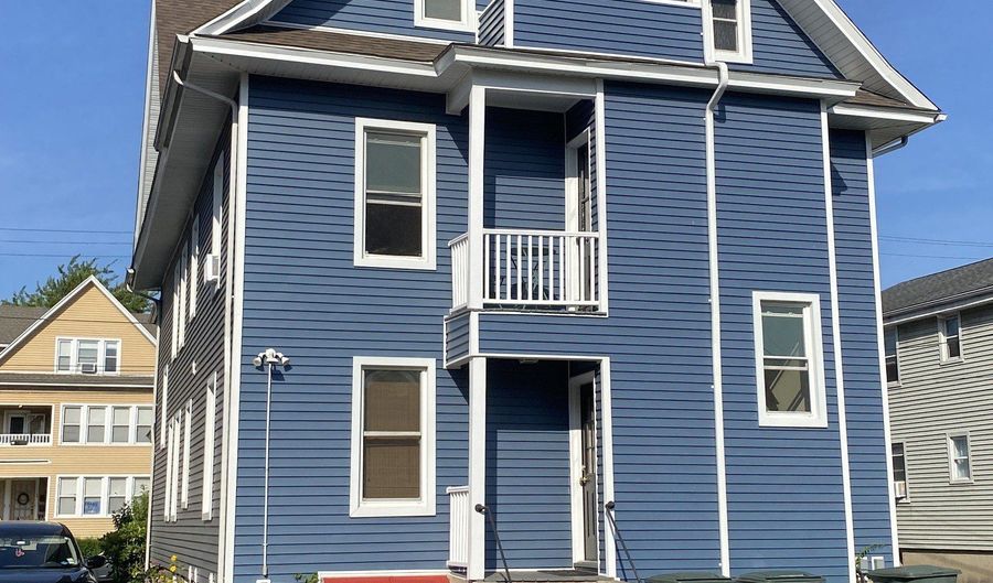 65 Scofield Ave, Bridgeport, CT 06605 - 2 Beds, 1 Bath