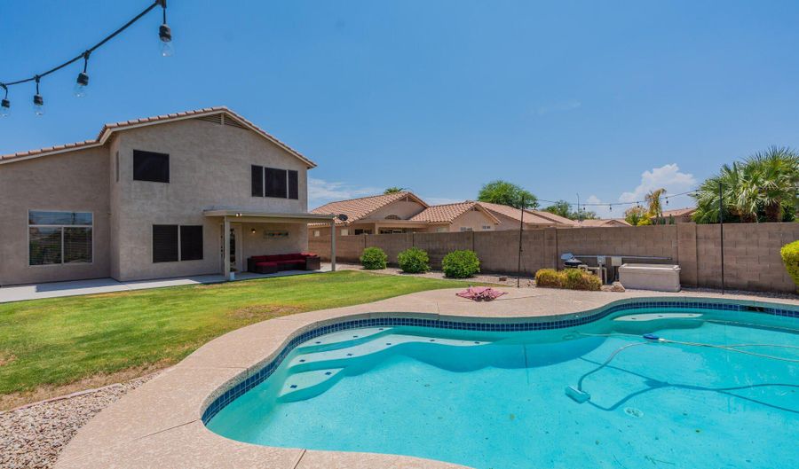 2190 S Navajo Way, Chandler, AZ 85286 - 3 Beds, 3 Bath