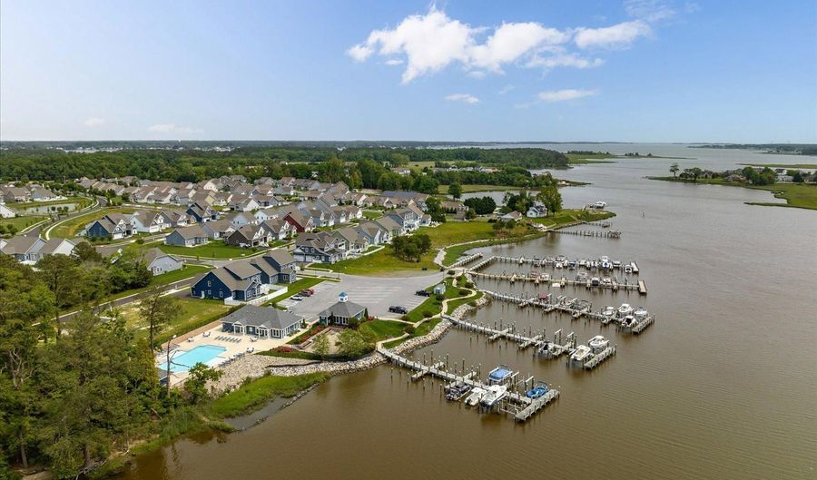 33275 BAYBERRY Ct, Dagsboro, DE 19939 - 5 Beds, 3 Bath