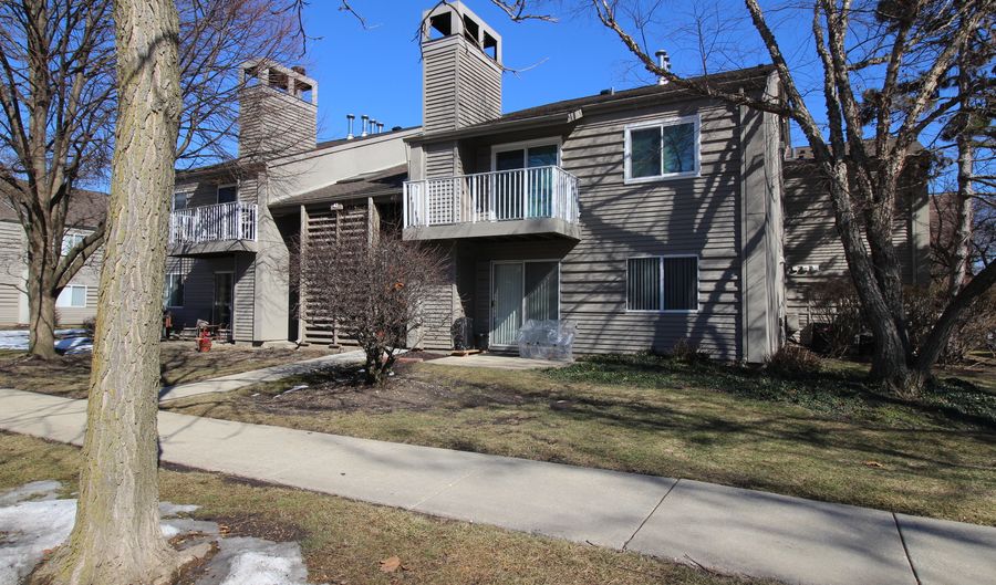 47 Orchard Ter 2, Lombard, IL 60148 - 1 Beds, 1 Bath