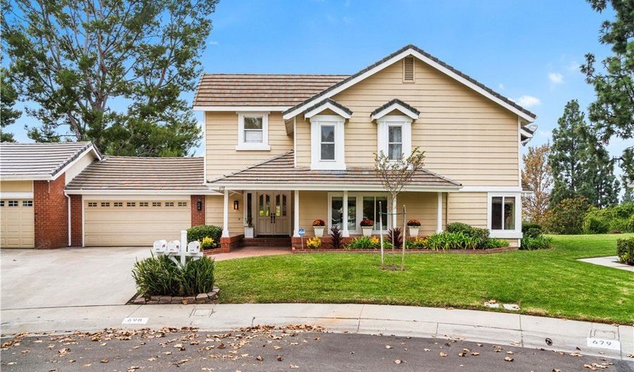 698 S Gentry, Anaheim, CA 92807 - 4 Beds, 3 Bath