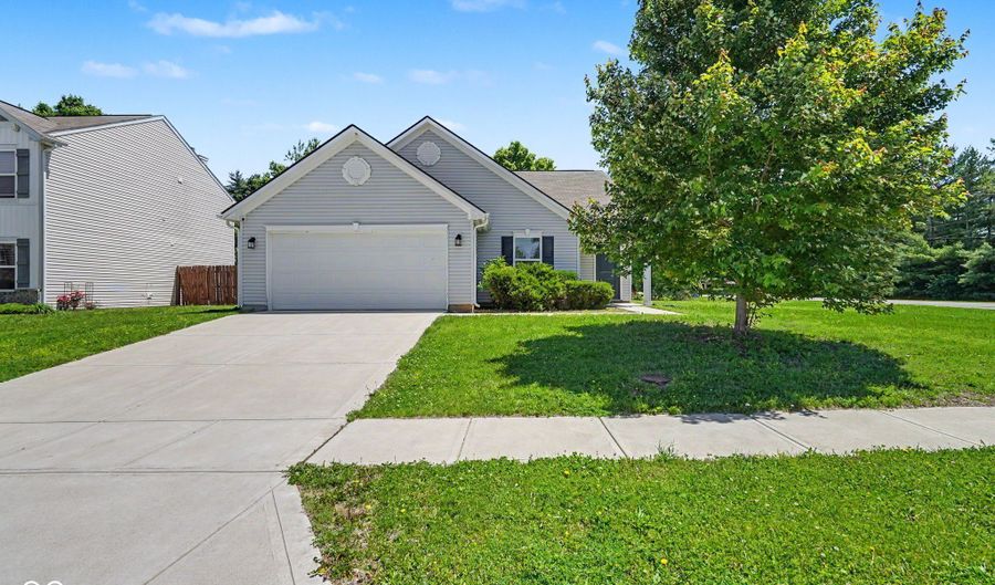 6459 Pinebark Pl, Indianapolis, IN 46217 - 3 Beds, 2 Bath