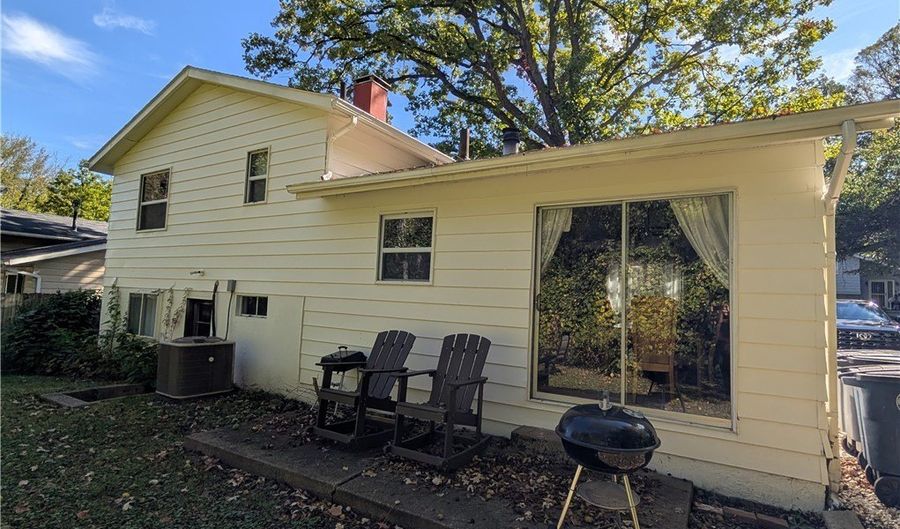 1494 Hilton Dr, Akron, OH 44313 - 3 Beds, 2 Bath