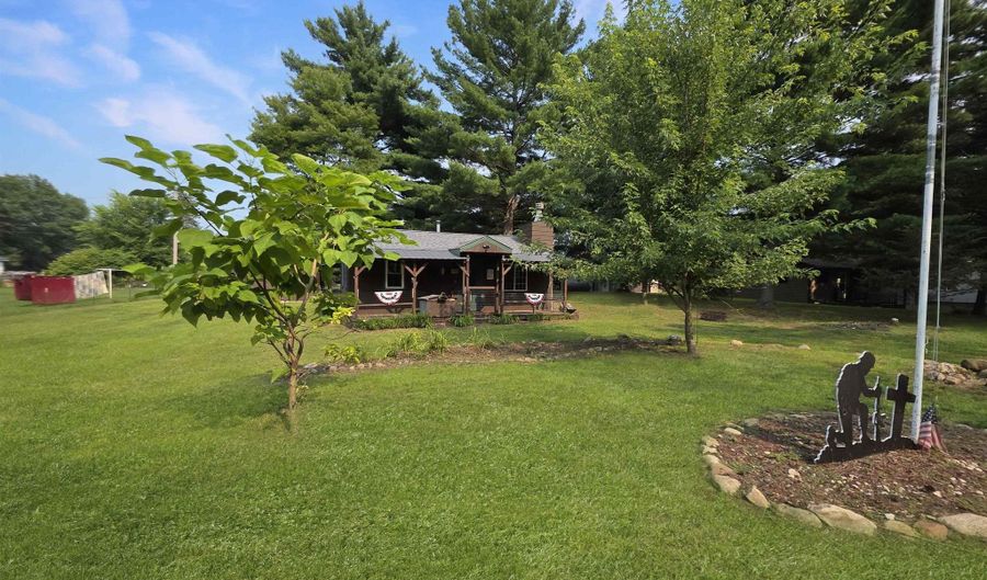 1904 W 19th Ave, Arkdale, WI 54613 - 2 Beds, 1 Bath