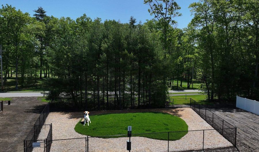 1 Longview Dr 205, Atkinson, NH 03811 - 2 Beds, 2 Bath