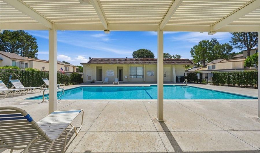 255 S Vista Del Monte, Anaheim, CA 92807 - 3 Beds, 3 Bath