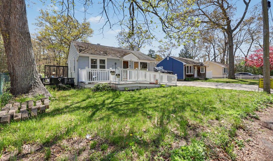 33 Mill Creek Rd, Bayville, NJ 08721 - 3 Beds, 1 Bath