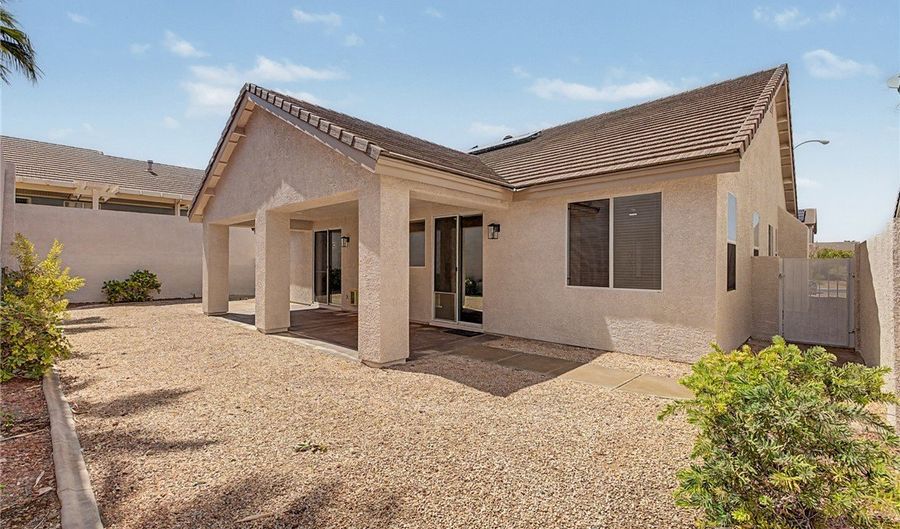 835 Entrada Ridge Ave, Henderson, NV 89012 - 4 Beds, 2 Bath