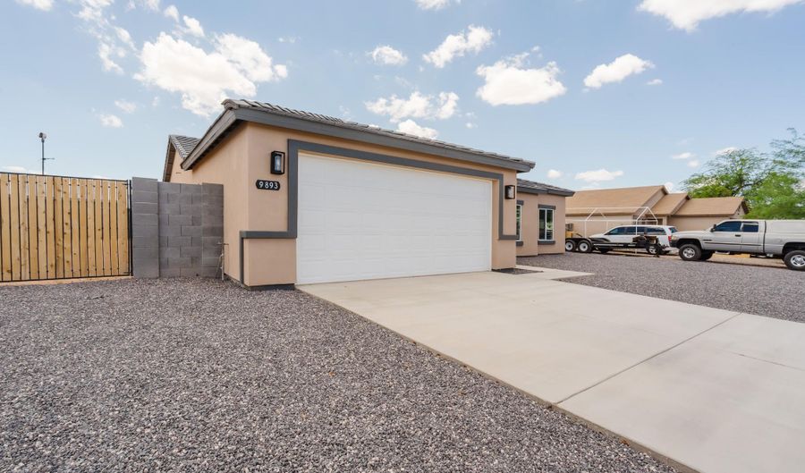 9893 W SUNBIRD Dr, Arizona City, AZ 85123 - 4 Beds, 2 Bath