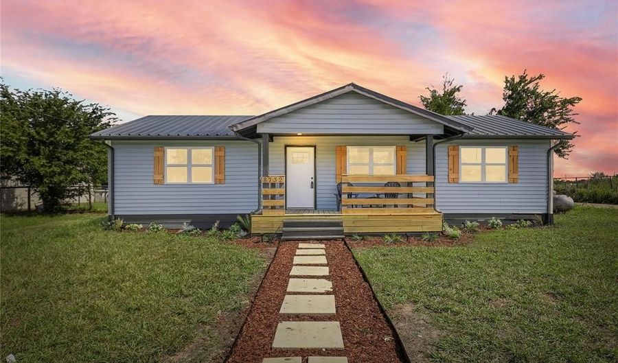 8732 County Road 513, Alvarado, TX 76009 - 3 Beds, 2 Bath