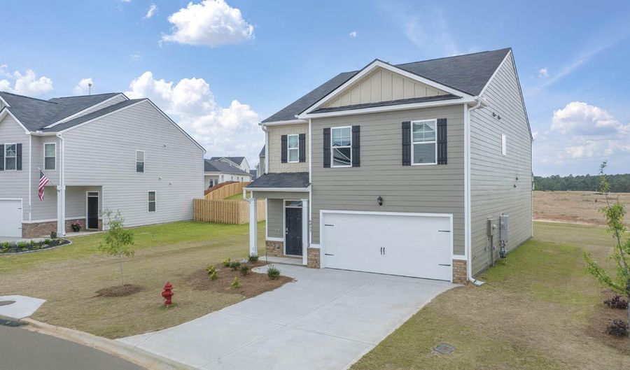 852 Captains Ct, Beech Island, SC 29842 - 5 Beds, 3 Bath