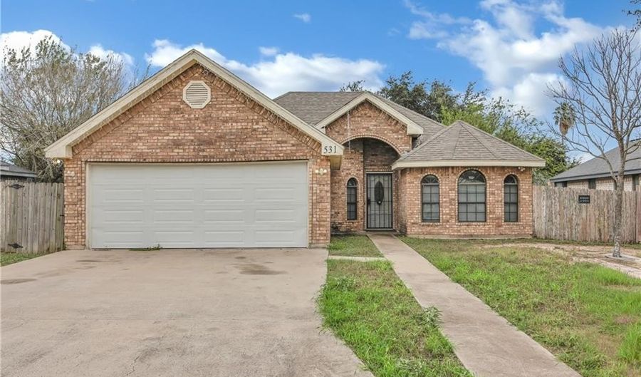 531 Tulip Cir, Alamo, TX 78516 - 3 Beds, 2 Bath
