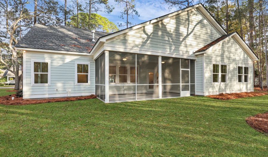 23 Thomas Sumter St, Beaufort, SC 29907 - 4 Beds, 4 Bath