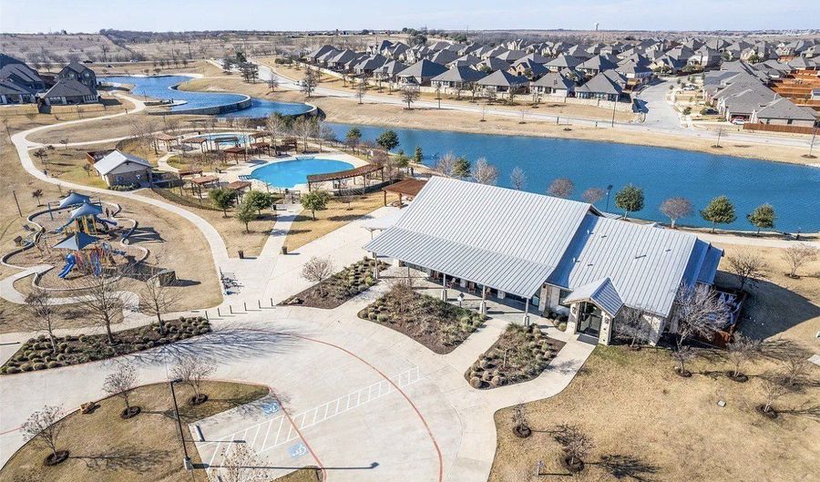 417 Windstream Dr, Aledo, TX 76008 - 4 Beds, 3 Bath