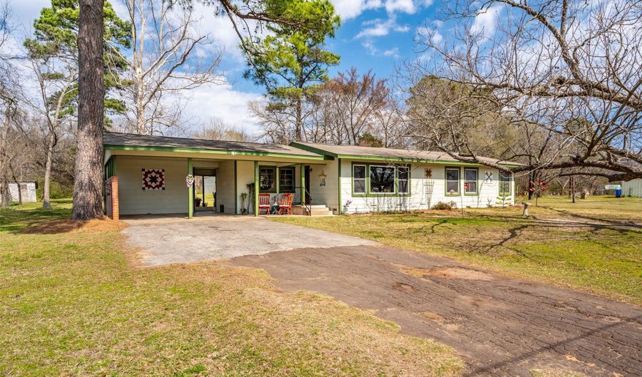 609 E Quitman St, Alba, TX 75410 - 3 Beds, 2 Bath