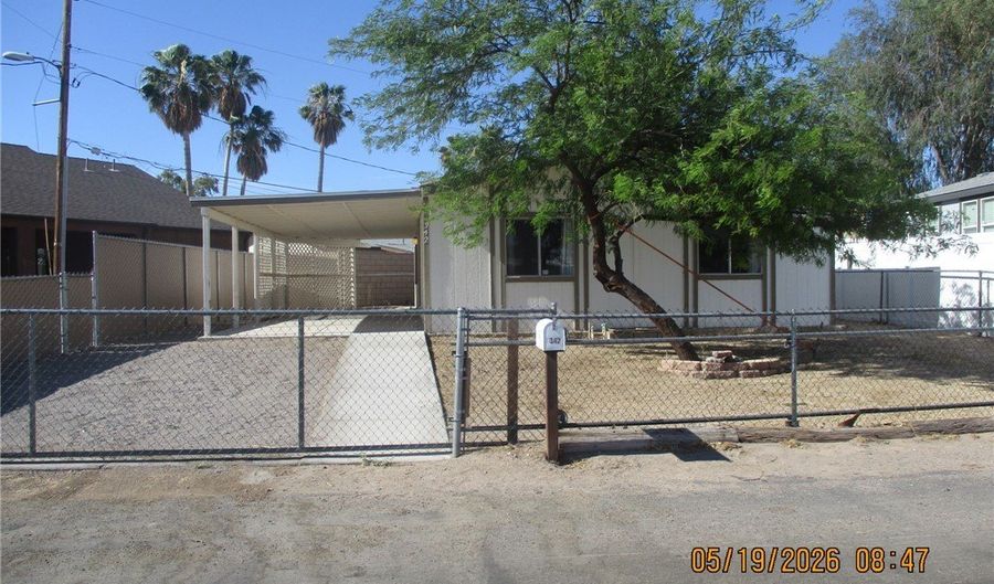 342 Santa Maria Ave, Bullhead City, AZ 86442 - 3 Beds, 2 Bath