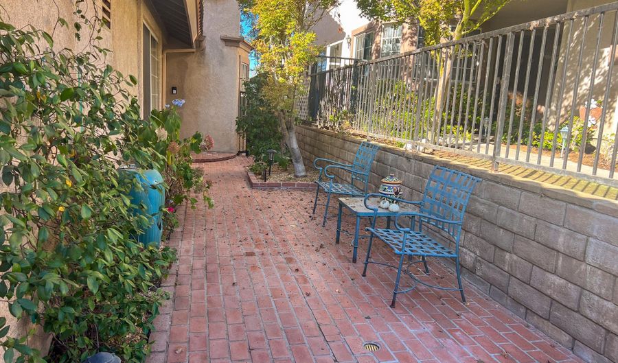 5407 Isabella Ct, Agoura Hills, CA 91301 - 3 Beds, 3 Bath