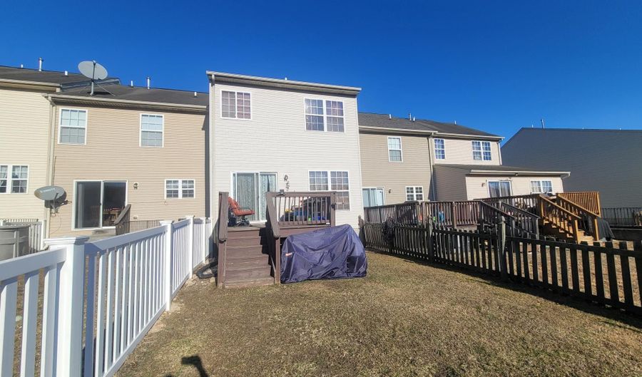 2976 RAKING LEAF Dr, Abingdon, MD 21009 - 3 Beds, 4 Bath