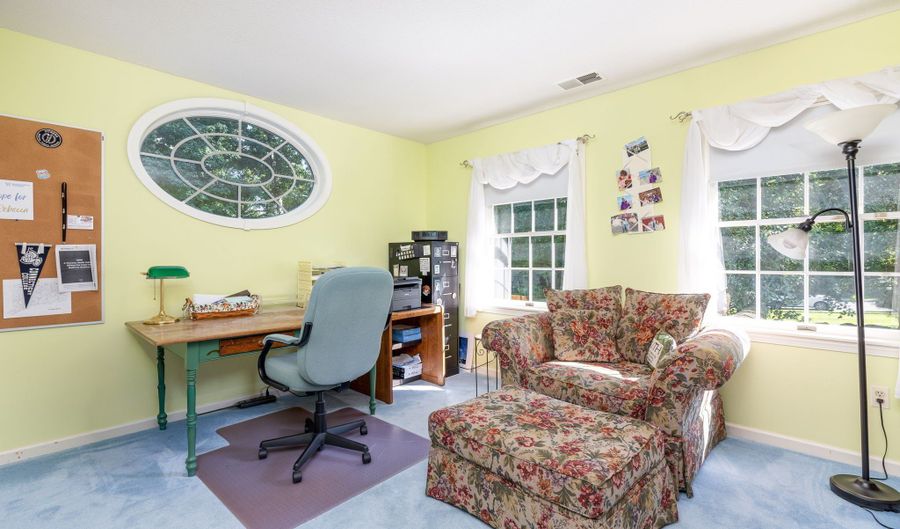 56 Larkspur Ln, Bristol, CT 06010 - 4 Beds, 4 Bath
